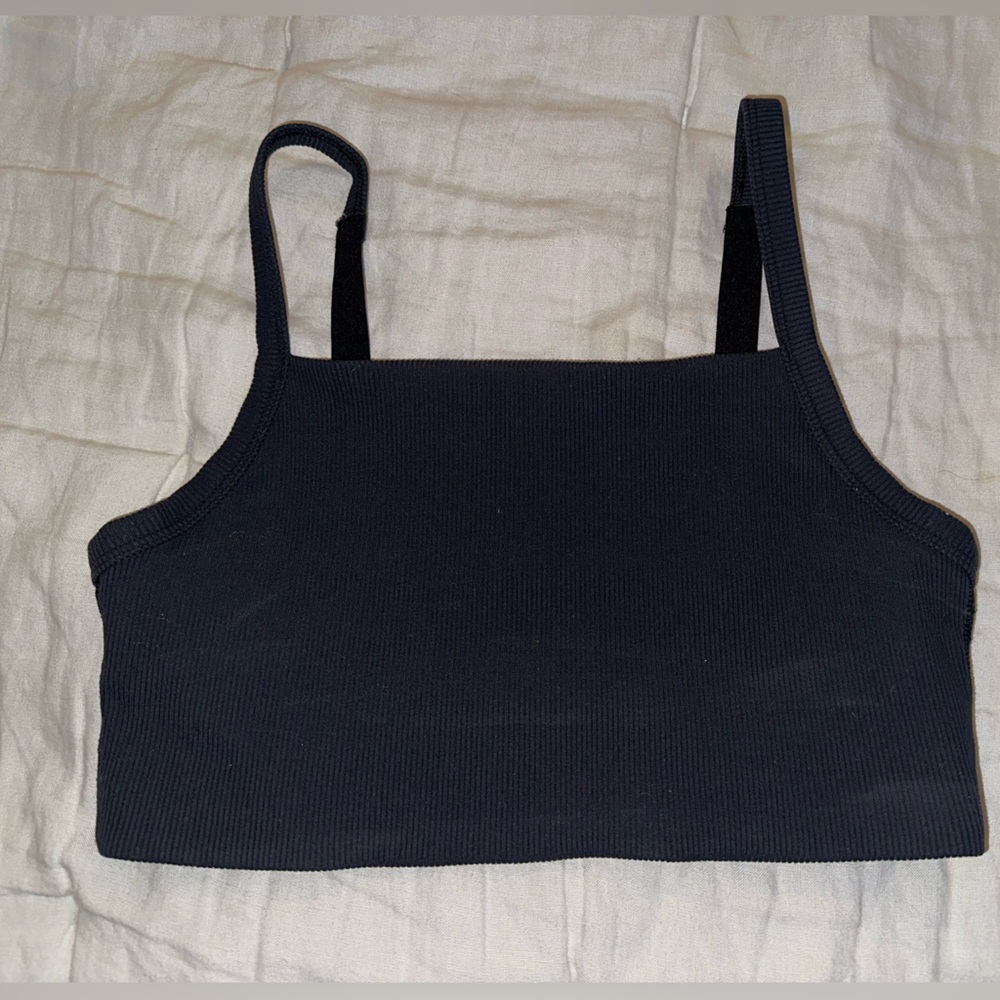 EUC Black Offline Ribbed Square Neck Bra Sz medium